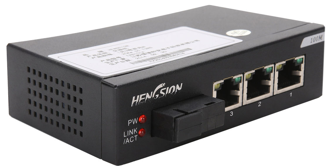 4 port unmanaged switch 5.08mm industrial terminal , wall mount